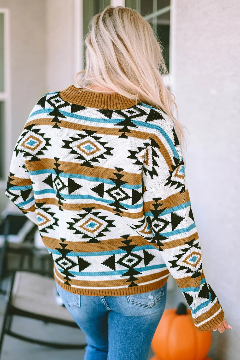 Aztekisch Gestreifter Strickpullover Mit Rippstrickbesatz