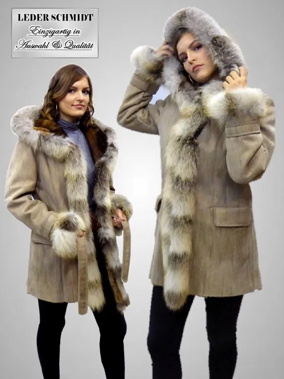 Damen Lammfelljacke mit Kapuze und Pelzbesatz