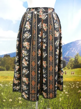 Trachtenrock Baumwolle Blumen Kette und Wappentaler fesche Trachten Rock Gr.38